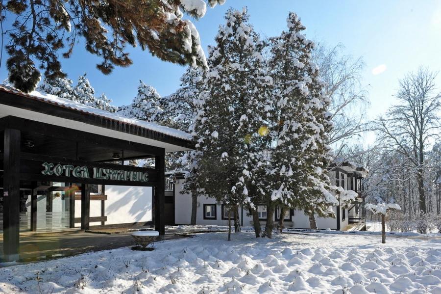 Sumarice Hotel Kragujevac Exterior foto
